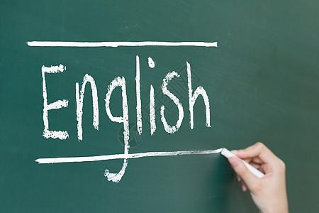 成人英语一对一的学习模式成了越来越多人的选择